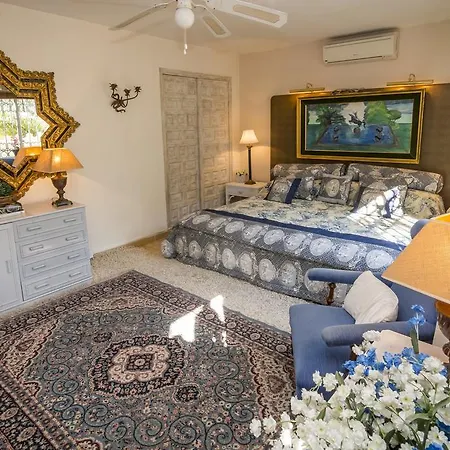 Villa La Gitanila *
